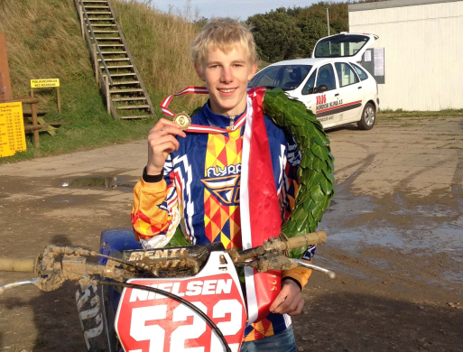 Casper er danmarksmester i motocross