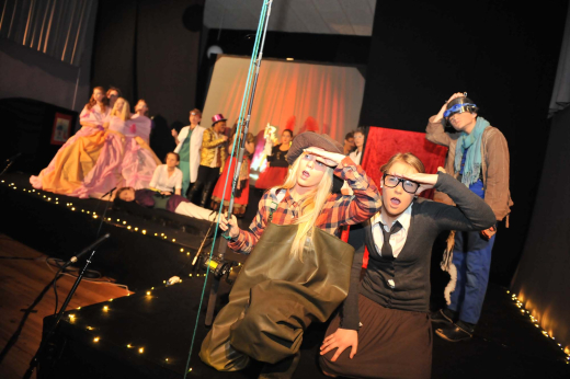 Nyskabende og sjovt skoleteater i Herskind