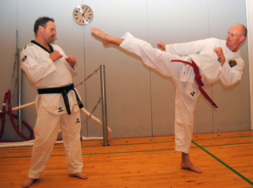 Taekwondoklub sparkes i gang i Galten