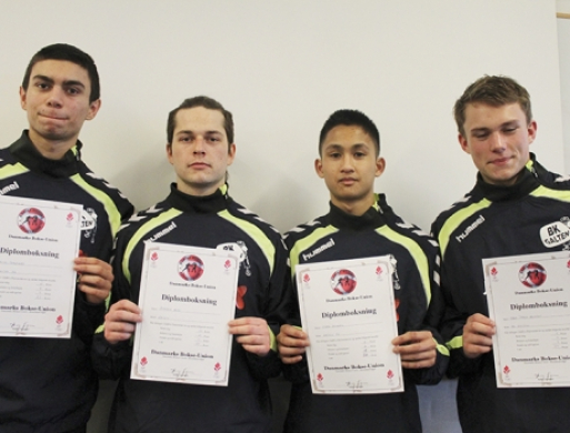 Fire Galten-boksere sikrede sig diplom-status