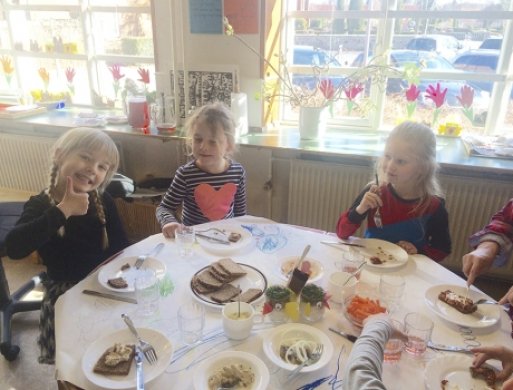 Påsketraditioner holdes i hævd