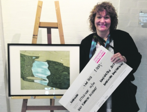 Kunstpris til udstillings-aktuel lokal kunstner