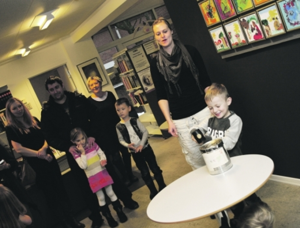 Børnehavebørn indsamlede 7400 kr.  til Danmarksindsamlingen