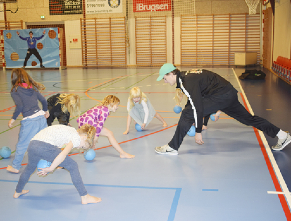 Skoleelever snusede til håndboldsporten