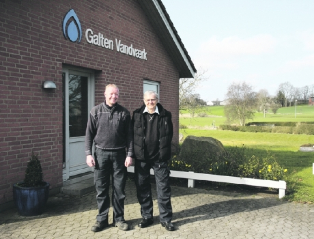 Generationsskifte  på Galten Vandværk